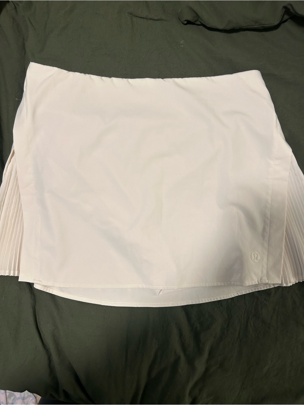 White lululemon tennis skirt